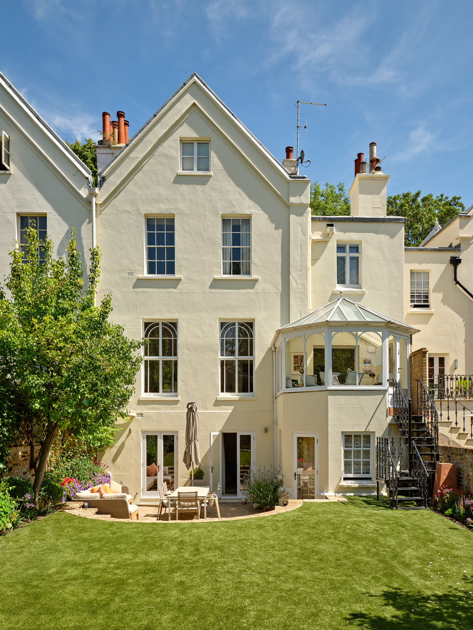 Addison Road, W14 Good London Builders
