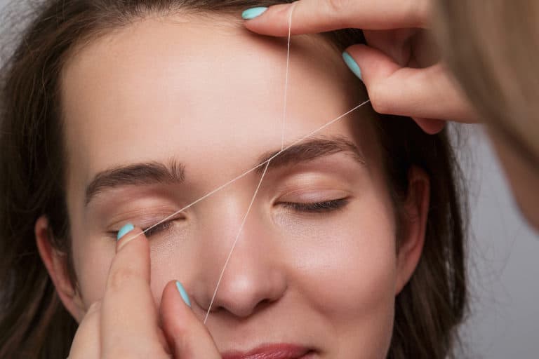 How To Thread Eyebrows With Floss Step By Step Good Looking Tan