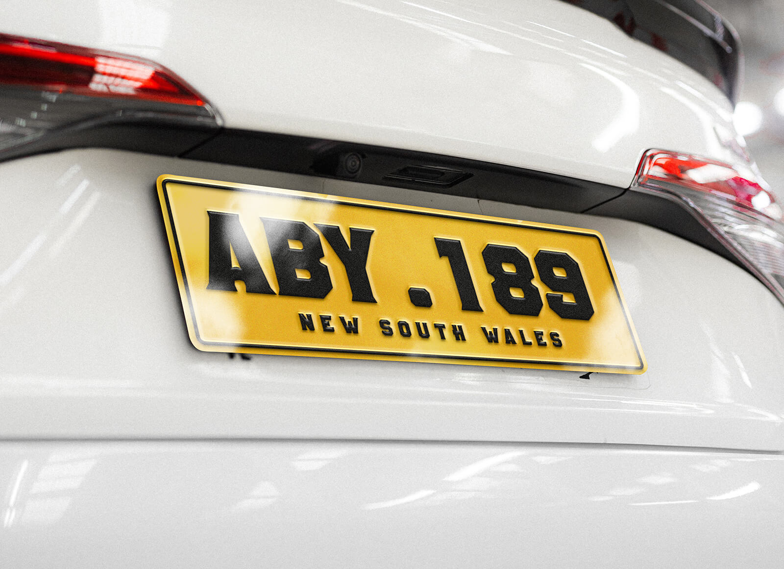 Free Car Name / Number Plate Mockup PSD Good Mockups