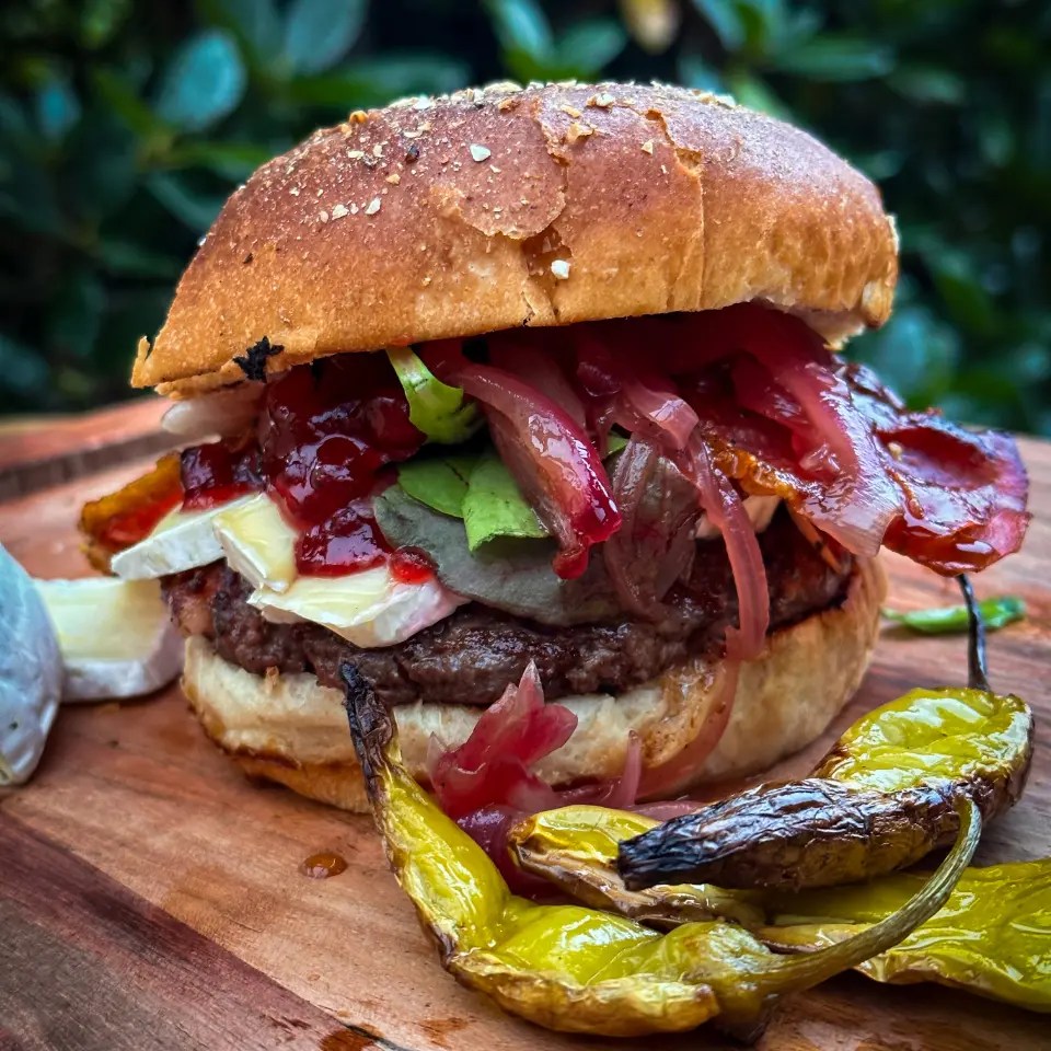 Wildburger 100 Grill Goodnoms noms, but good