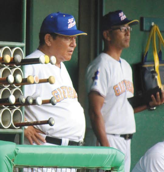 愛されし者 野球 ユニフォーム 私服 おすすめ写真アーティスト