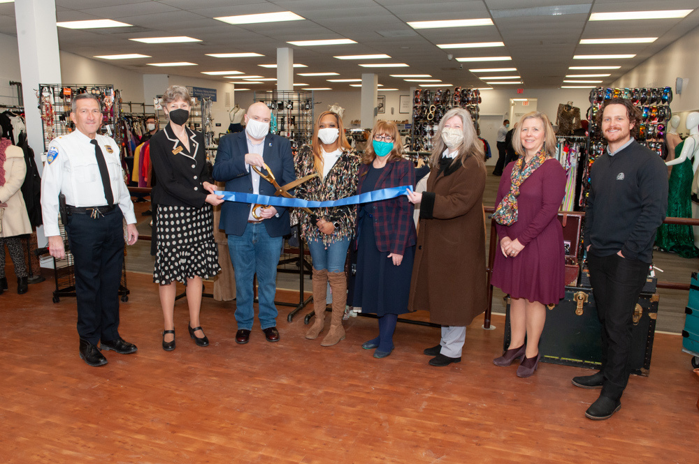 Blue Boutique Goodwill Akron