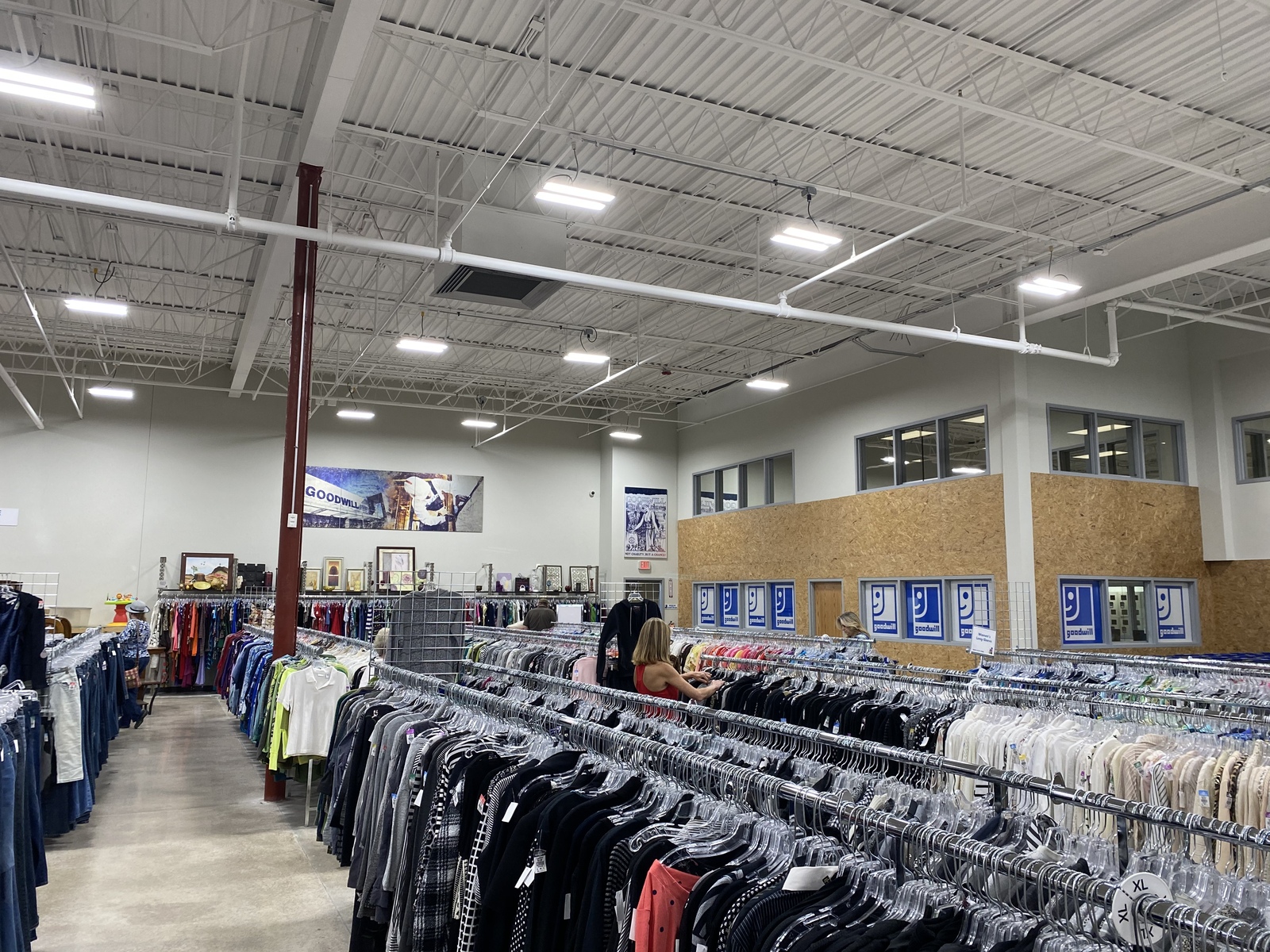 Goodwill Omaha Holds Belated RibbonCutting and Grand Opening for Its
