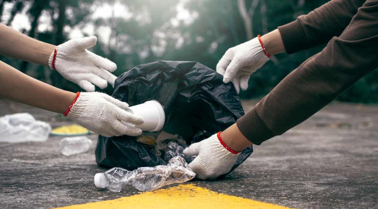 Why Plastic Water Bottles Are Bad For The Environment?