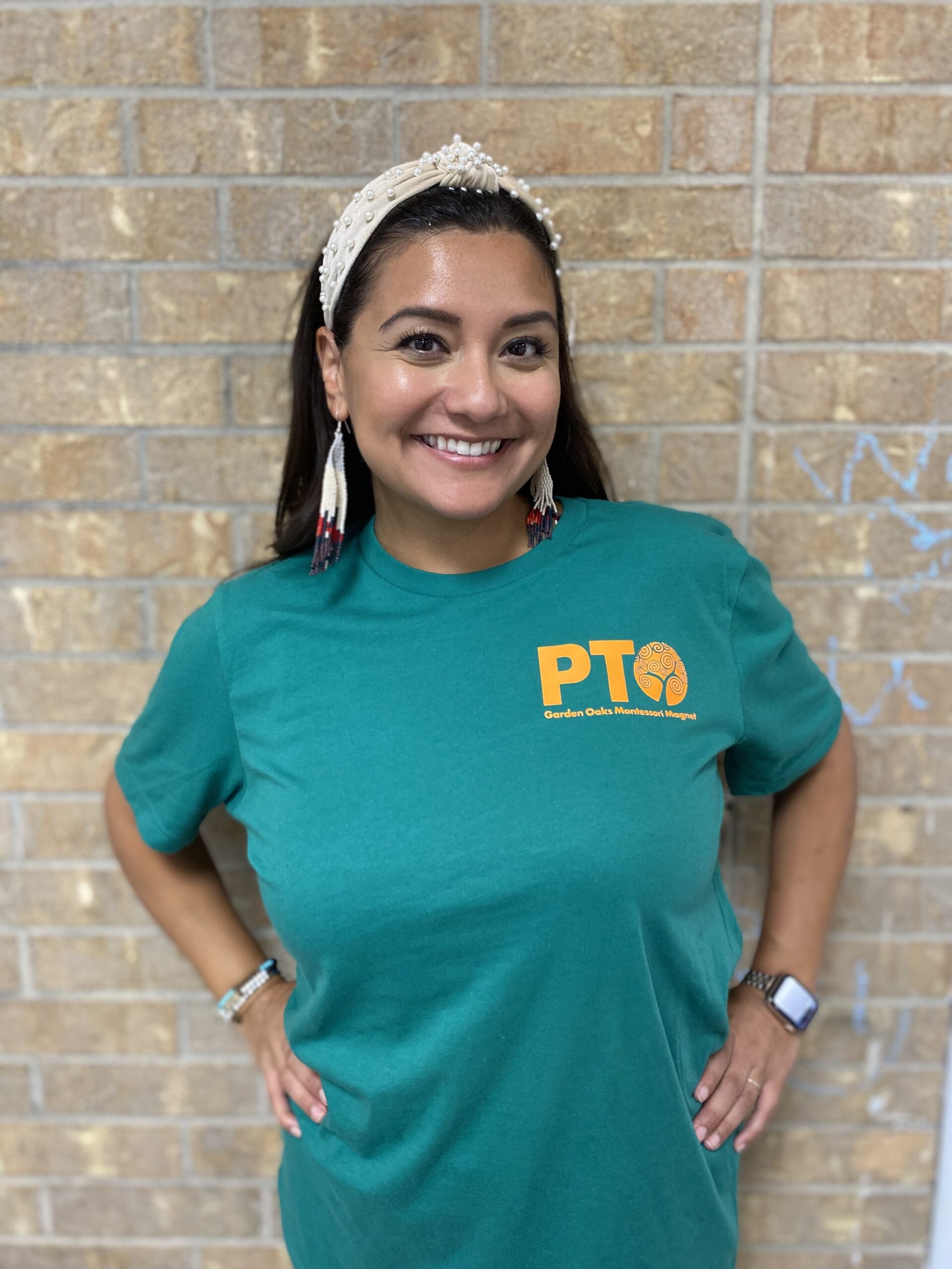 GOPTO Montessori Advocates Shirt Garden Oaks Montessori PTO