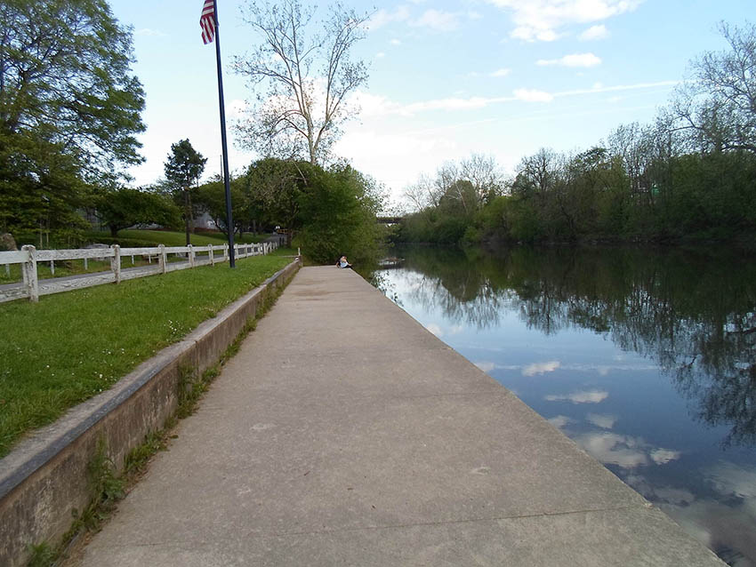 Stonecliffe Park Tulpehocken Creek Valley Parkway GoReadingBerks / Reading Berks History