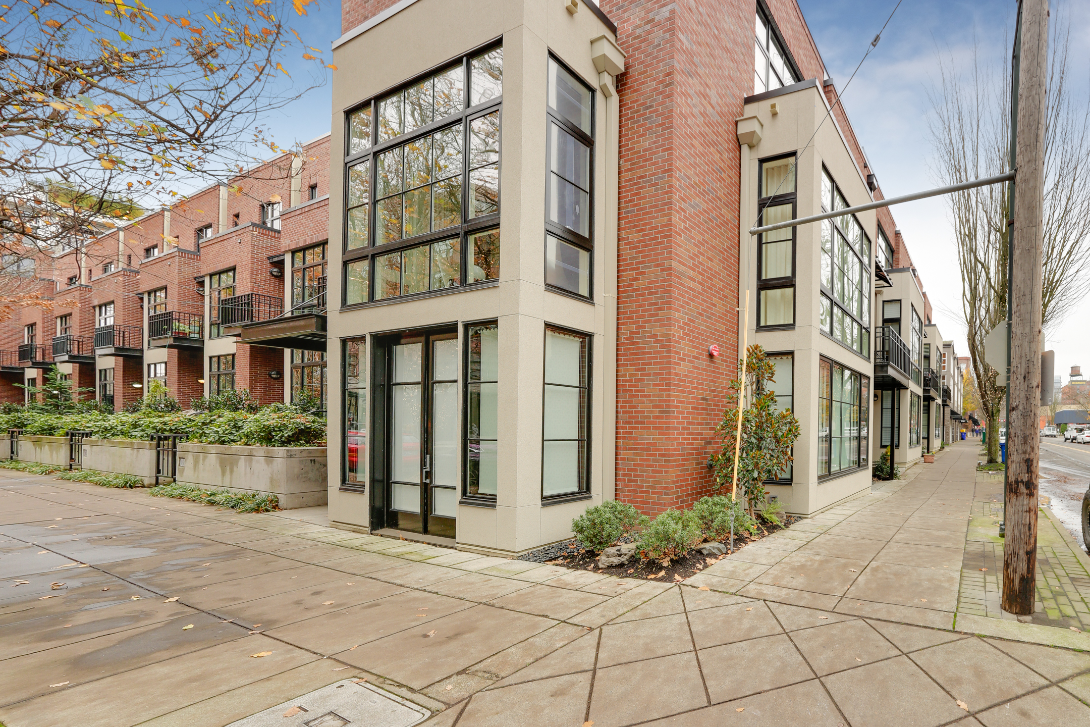 Johnson Street Townhomes Gores Construction