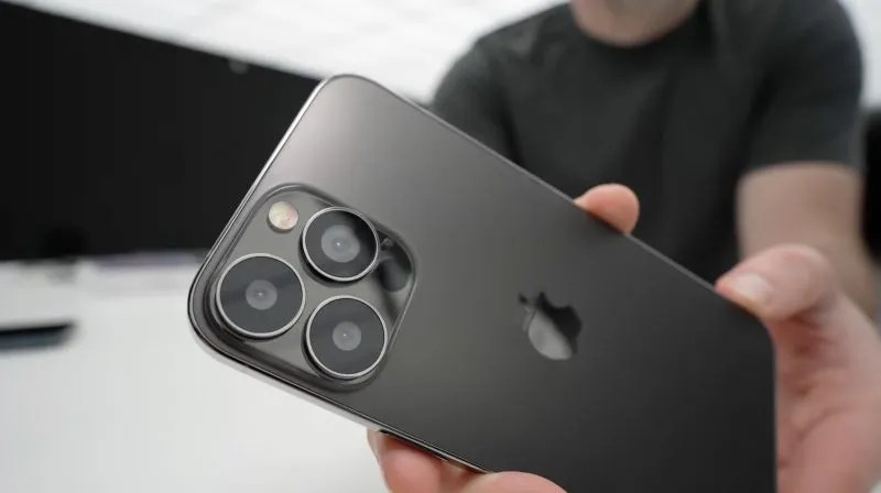 iPhone 13 miniのターン？今年こそ売れそうな理由 ゴリミー