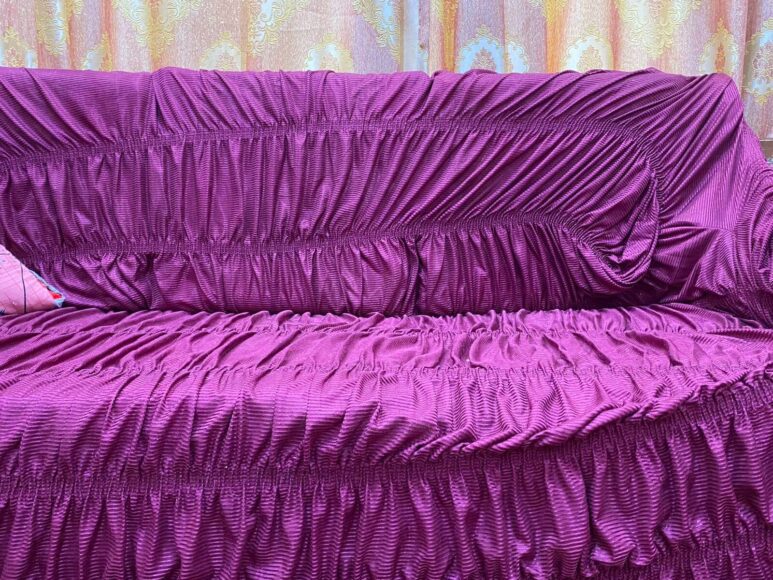 How Much Does It Cost To Dump A Couch? 6 Quick Methods! » Gorilla Rooms