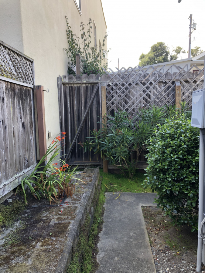 Pacific Grove 162 1/2 10th Street, CA 93950