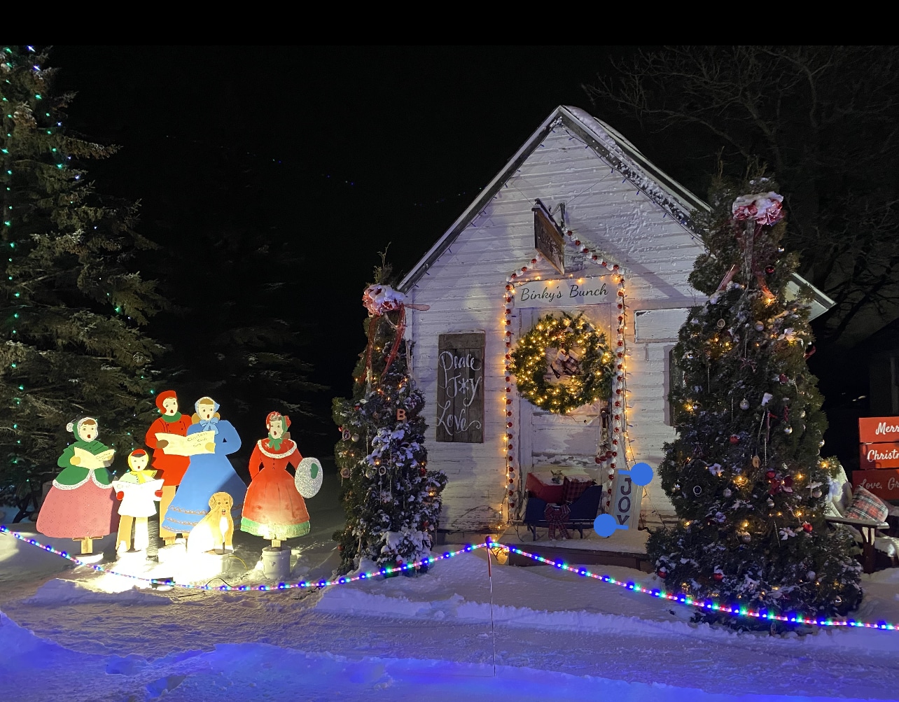 Nights of Lights at Pioneer Farm Holiday Light Show Roseau
