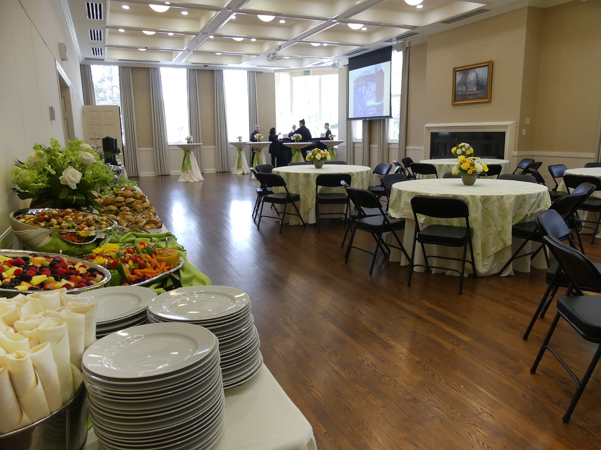 Gorton Center Lake Forest, IL Stuart Community Room 1