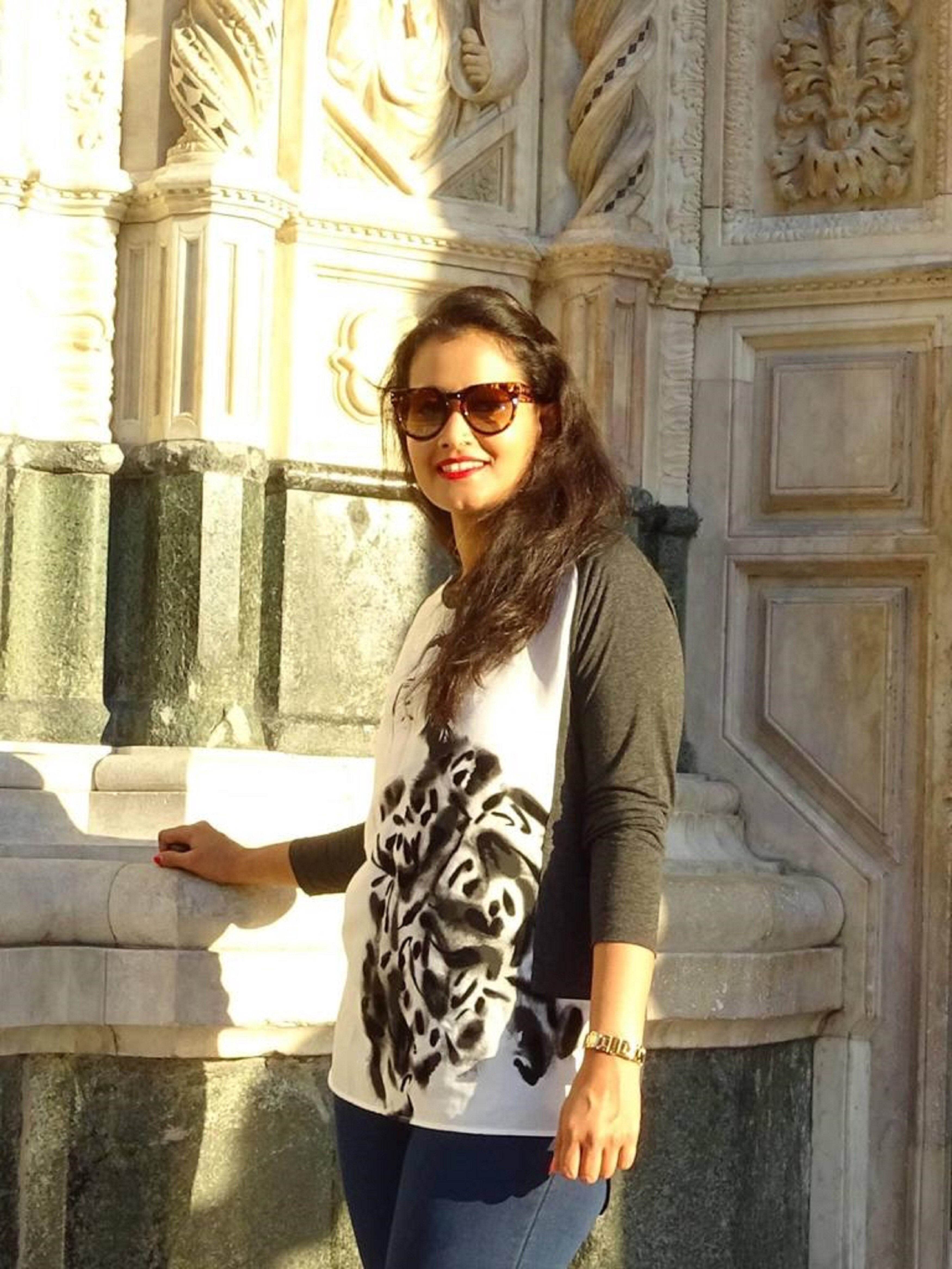 Bedla house (100 year old Bungalow) Rooms & Restaurant 𝗕𝗢𝗢𝗞 Udaipur Homestay 𝘄𝗶𝘁𝗵 𝗙𝗥𝗘𝗘