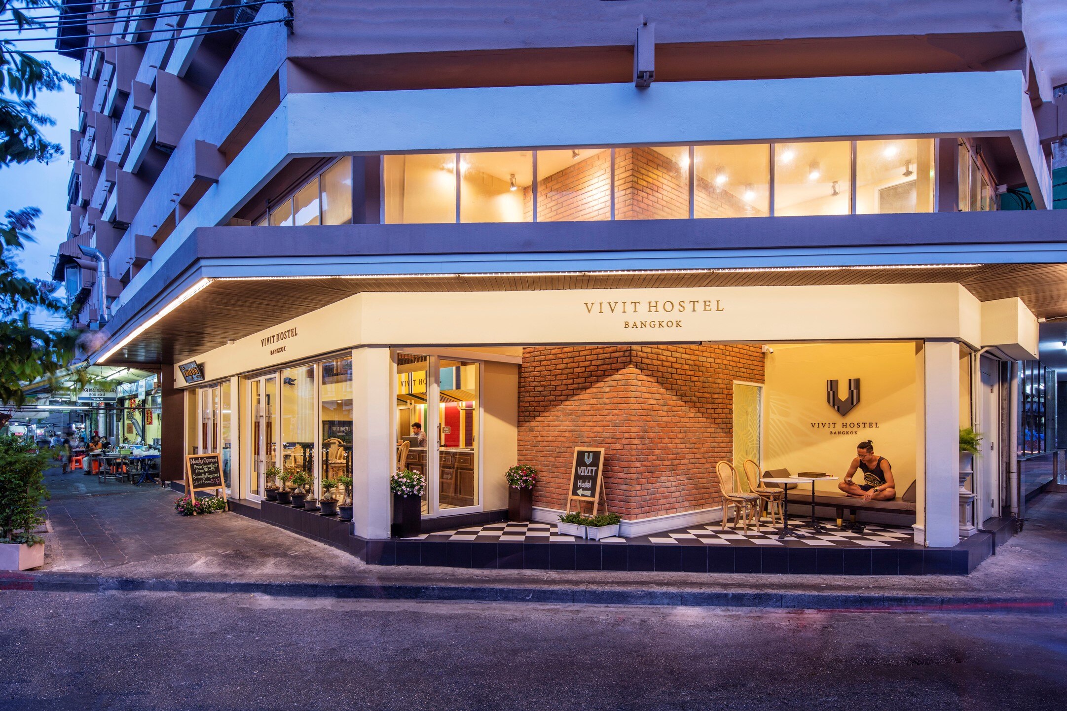 Discount [85 Off] The Local Surasak Hostel Thailand
