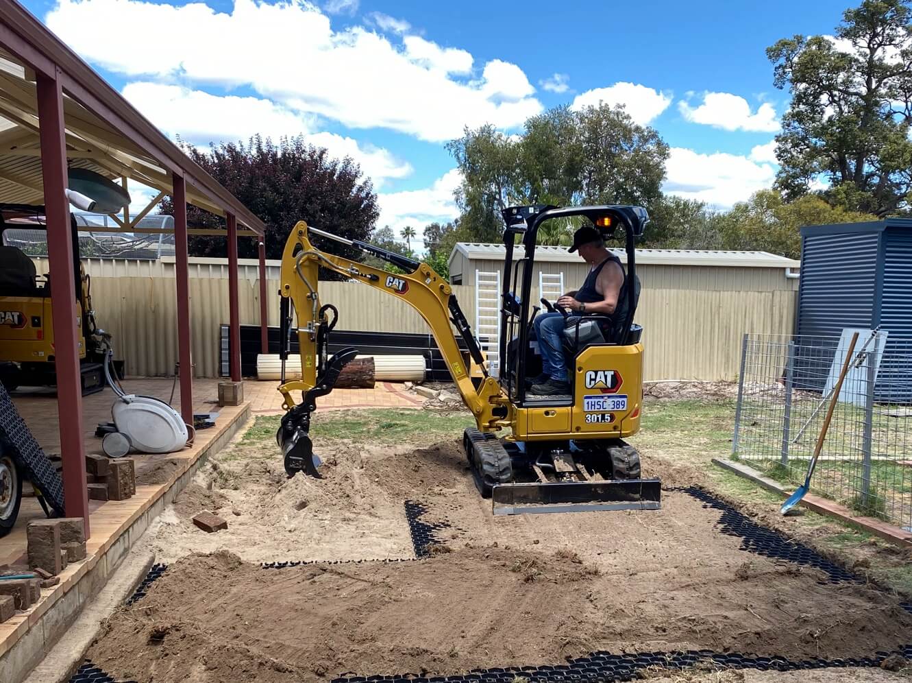 Digger Usage Gosnells Mini Digger