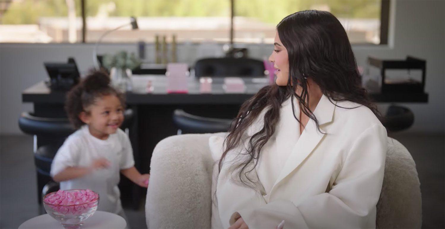 WATCH Kylie Jenner’s daughter Stormi adorably interrupts interview to