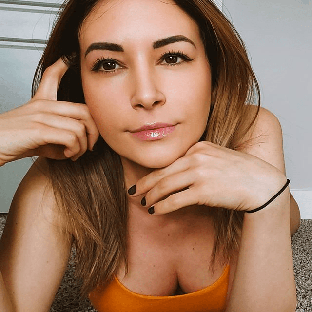 How old is Alinity, Who is Alinity divine? Real Name, Career