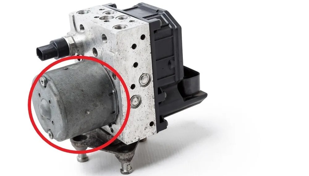 ¿Qué significa la luz de ABS en el tablero? (+CAUSAS) Gossip Vehiculos