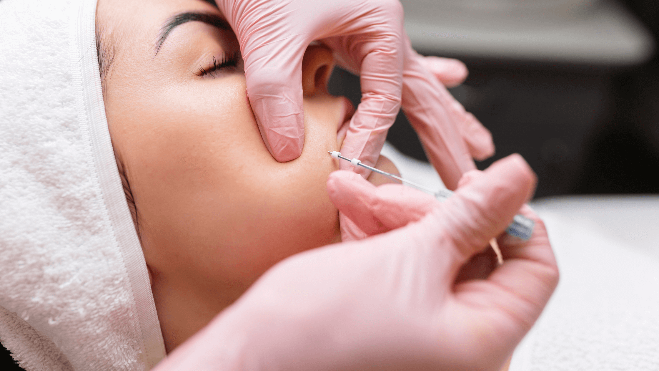 Thread Lifts,Alternative to Facelifts,Thread Lift Complications,BOTOX and Dermal Fillers Safer Than Thread Lifts