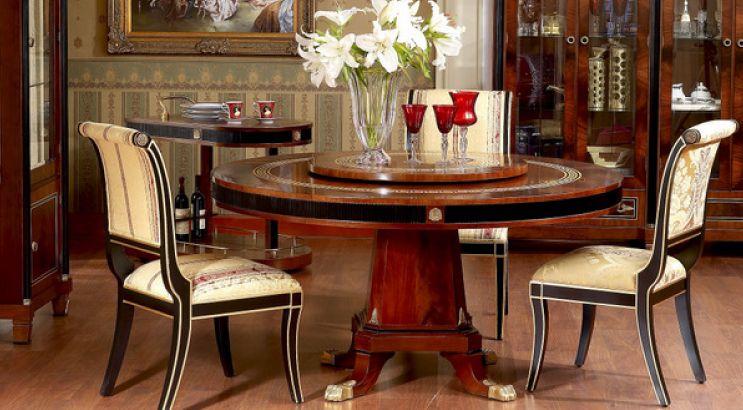 Rustic Italian Dining Room Design