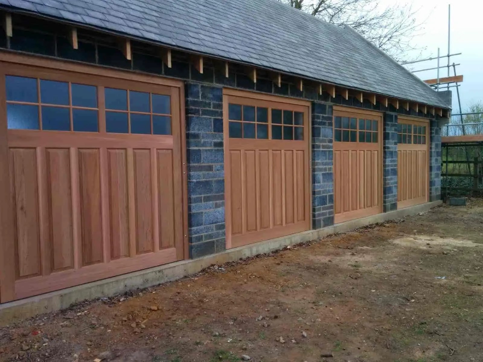 How And Where To Find Best Quality Garage Doors? Go To Home Stay