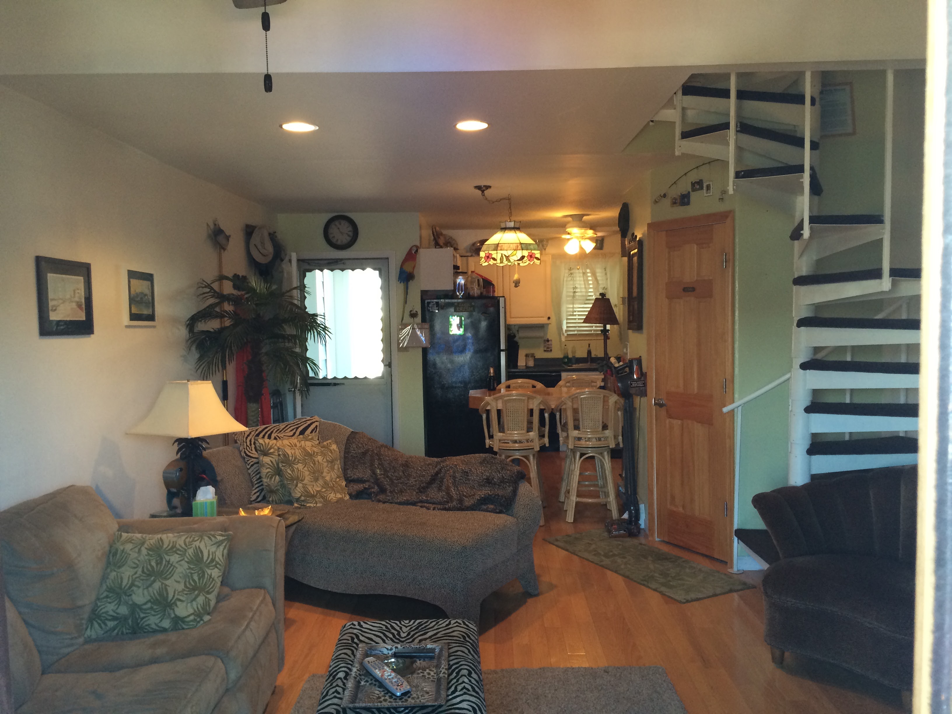 Ocean City, MD Vacation rental listing for beach house condo in Old