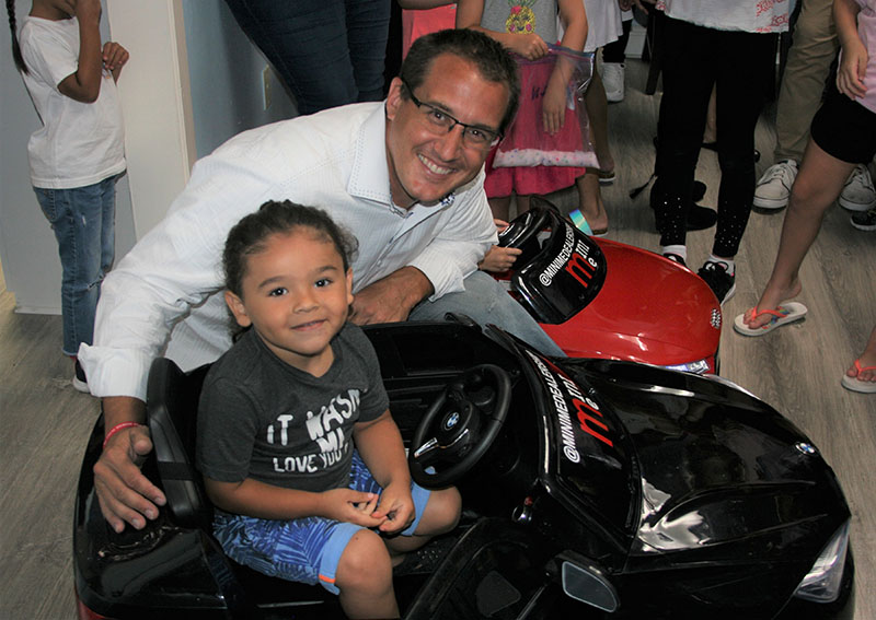 Palm Beach Classics Donates Mini Cars To Kids Cancer Foundation Town