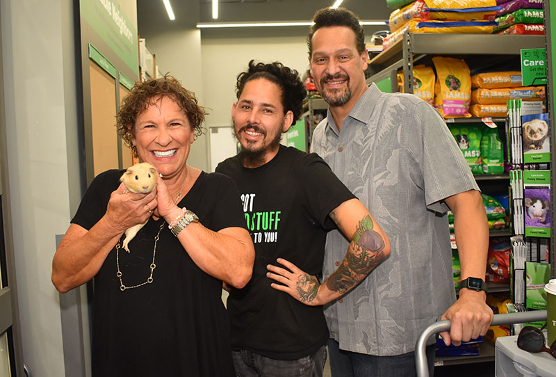 Pet Supplies Plus Continues Grand Opening Festivities TownCrier