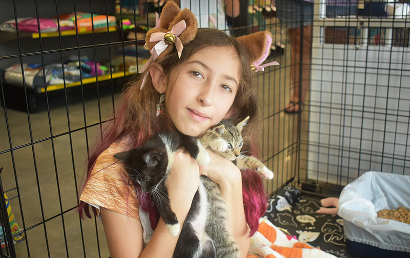 Pet Supplies Plus In RPB Hosts Halloween Party TownCrier Newspaper