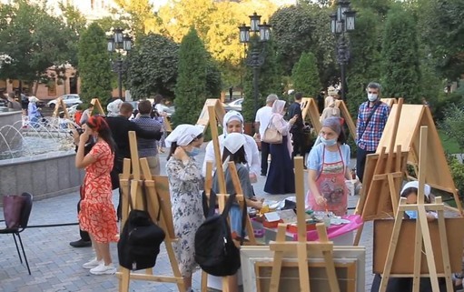 В Грозном прошла художественная выставка «Территория творчества