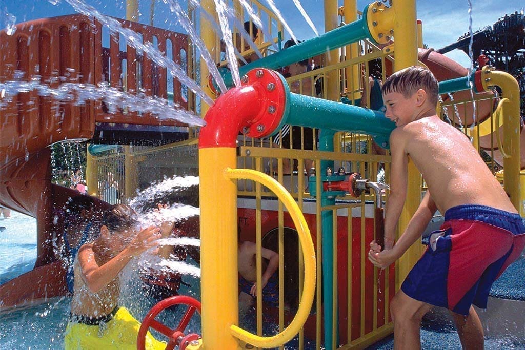 Visiting Water Country USA with Kids