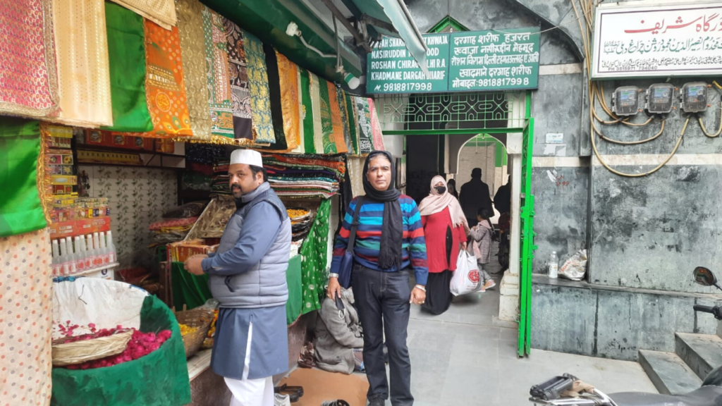 ChirageDelhi Dargah चिराग दिल्ली Tour Guide
