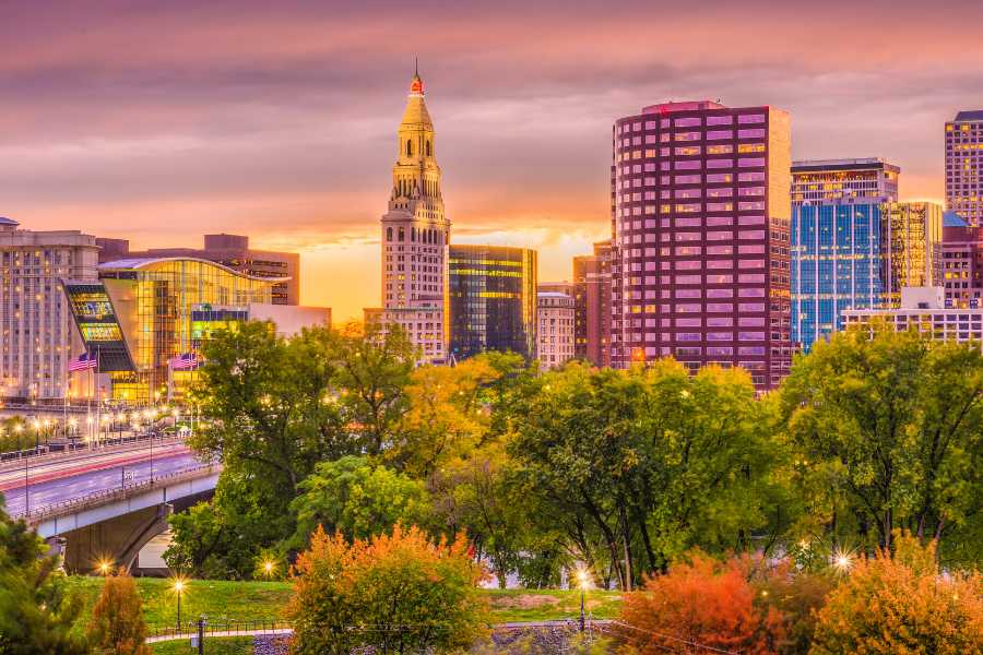 Connecticut Airport Shuttle BDL Airport Transportation GO