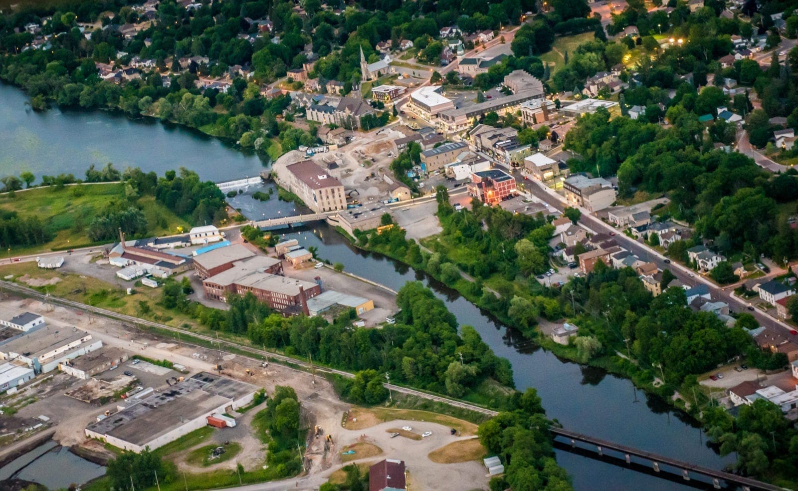 Cambridge Real Estate and Community The GoWylde Team