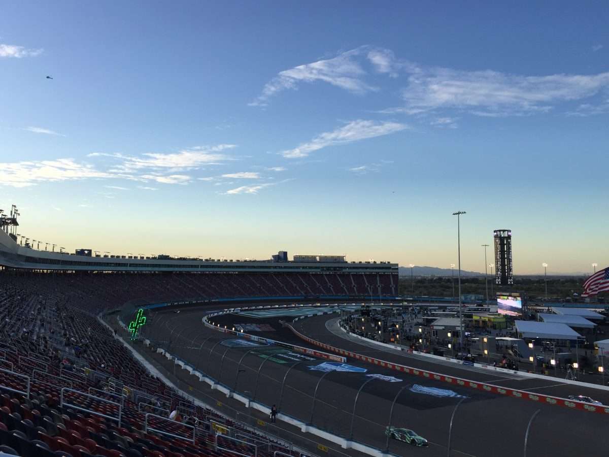 Phoenix Raceway Arizona {Premier NASCAR Racing Events} Gr8 Travel Tips