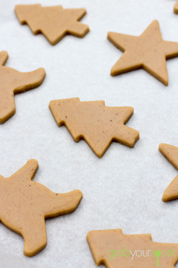 Simple Gingerbread Cookies Grab Your Spork