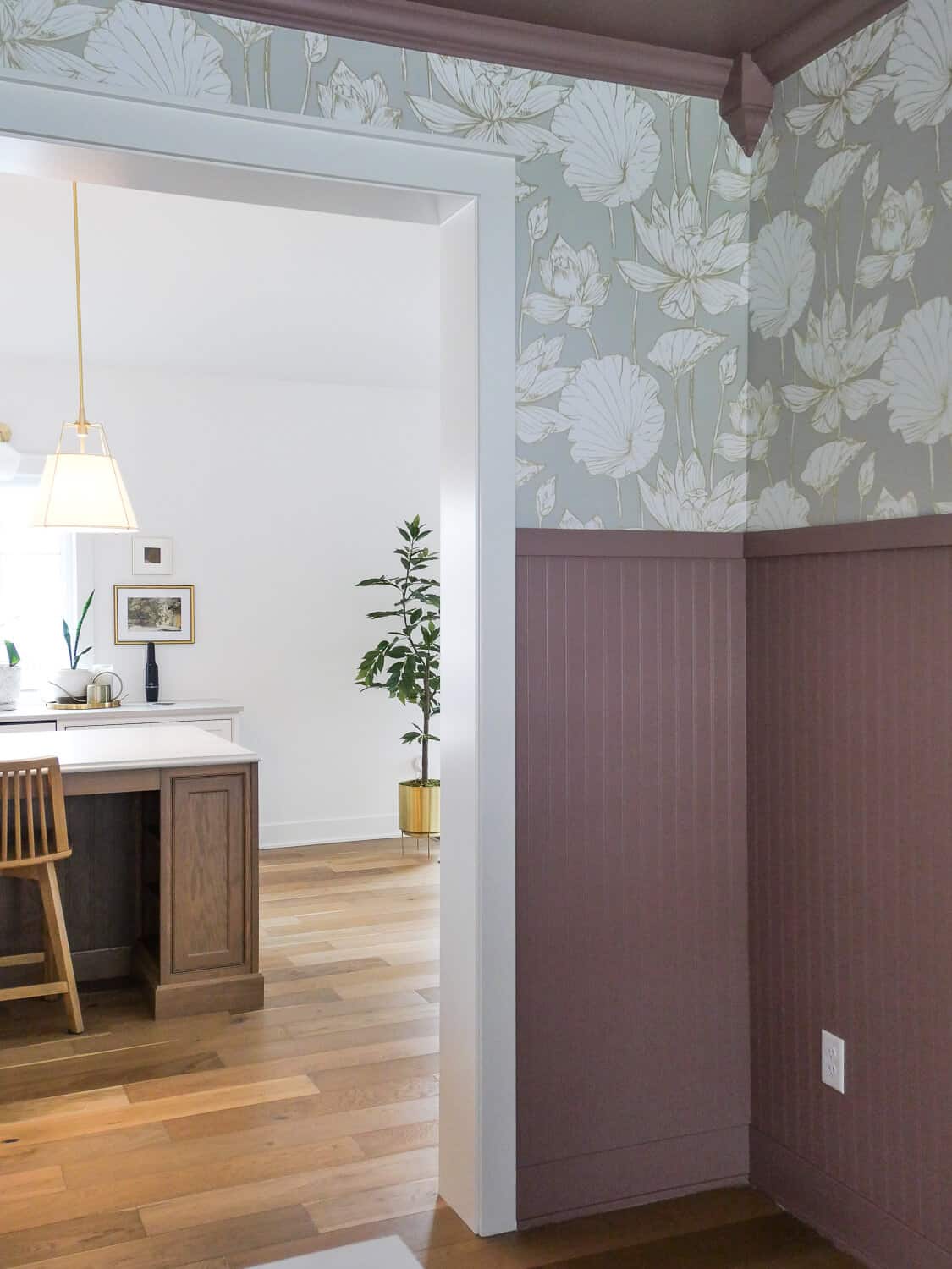 How to Install SelfAdhesive Wallpaper Peel and Stick Wallpaper