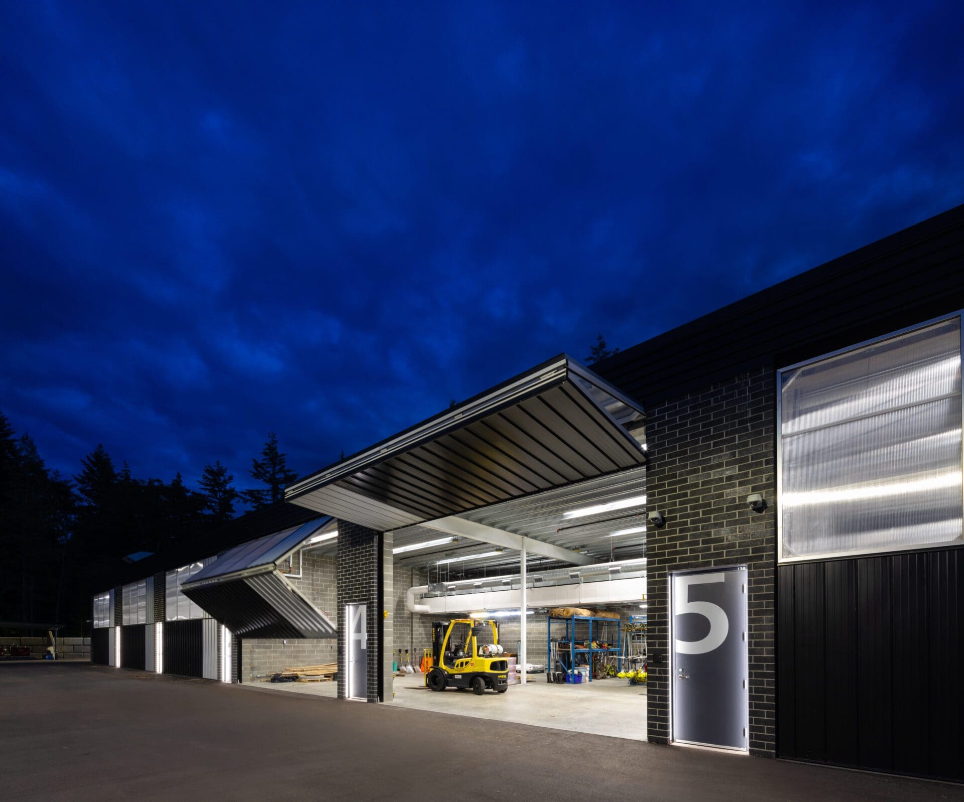South Surrey Operations Centre Graham Construction & Engineering Inc