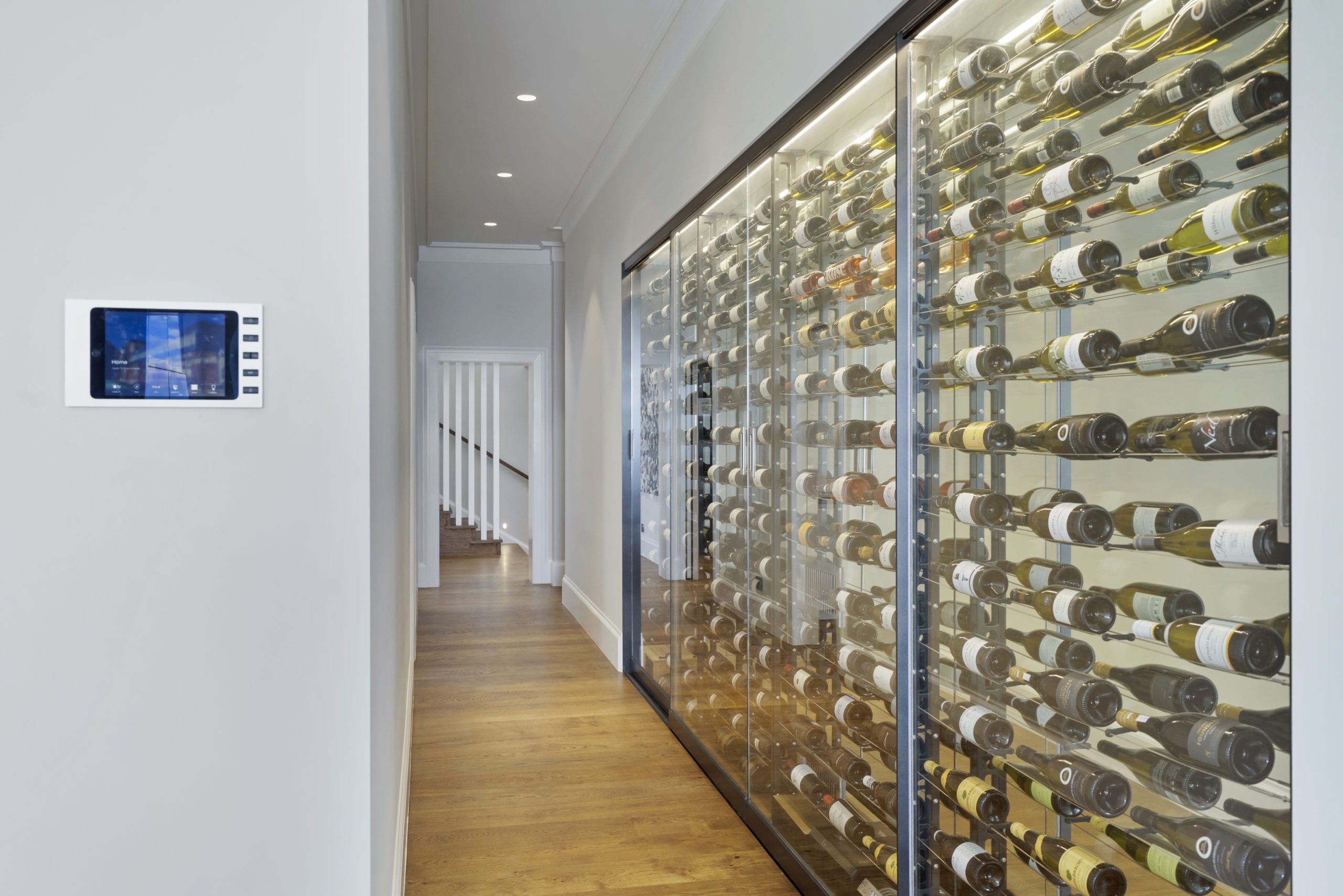 DSC00385 GRAHAM WALL