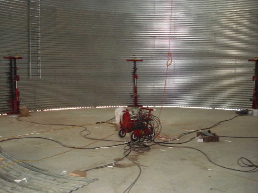Hydraulic Jacks for Rent Grain Bin Pro of Kentucky