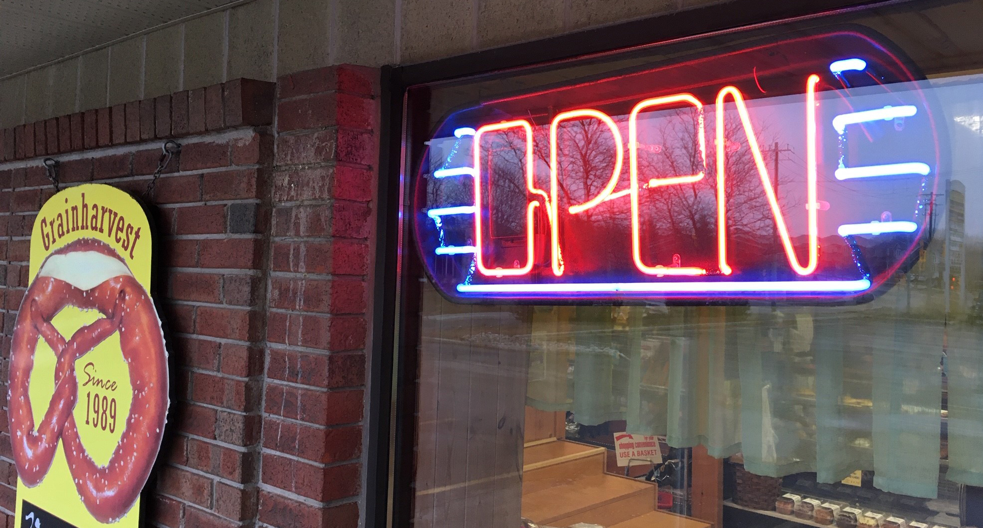 Grainharvest Breadhouse Local, Tasty, Fresh