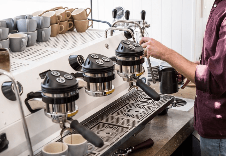 A Brief History Of Commercial Coffee Machines.