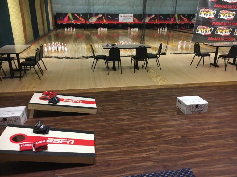 Bowling Alley Family Fun Things to Do Grand Blanc Lanes Flint, MI