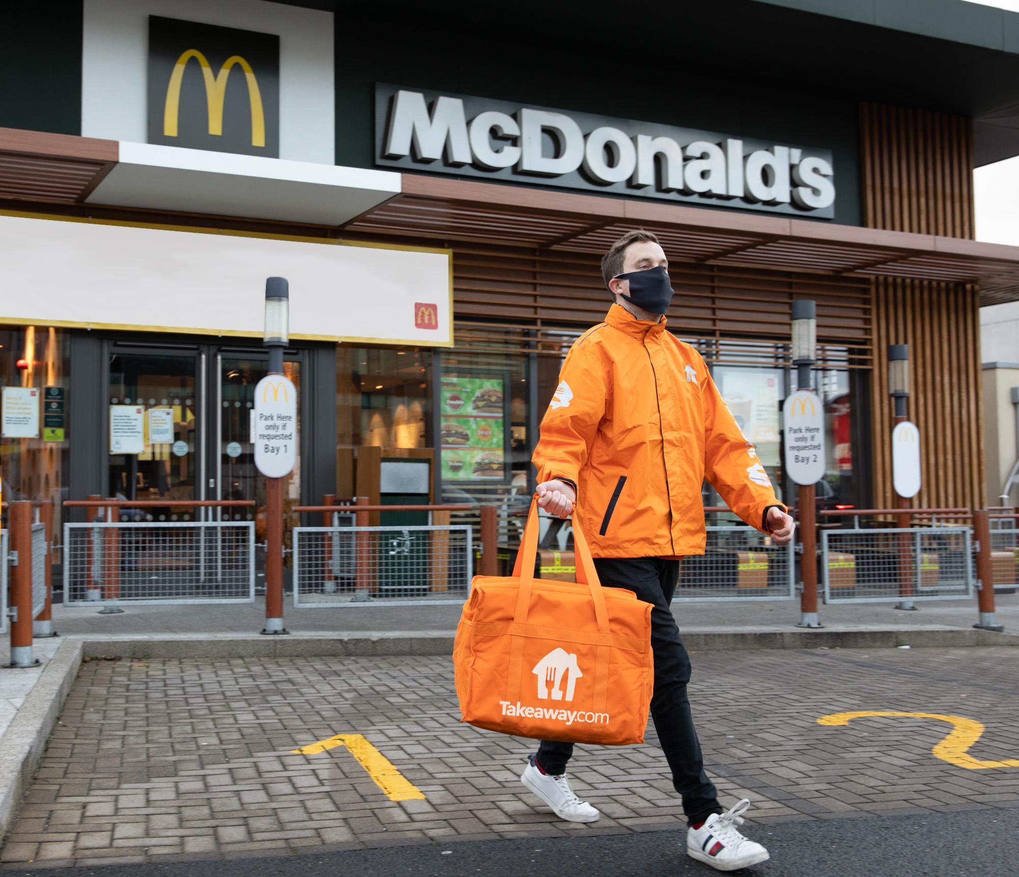 McDonald’s vai ter serviço de delivery sem taxas de entrega