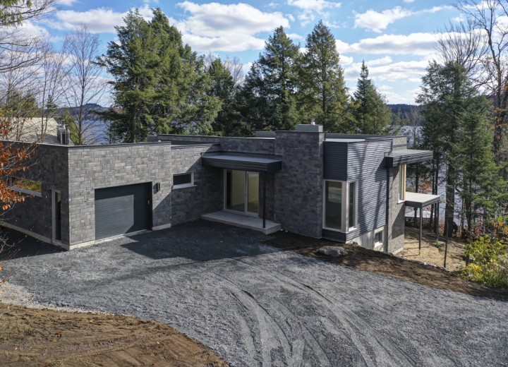 131, chemin du Lac Nicolet, SaintsMartyrsCanadiens La Grande Visite