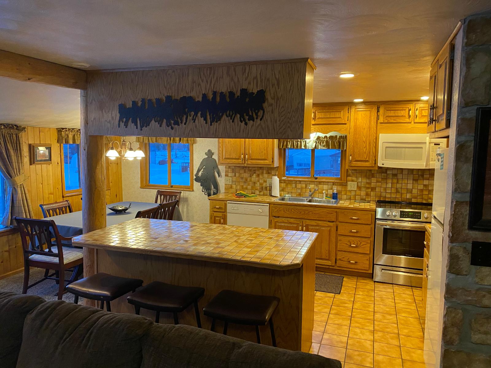 Unit 1 Lake Granby Suite