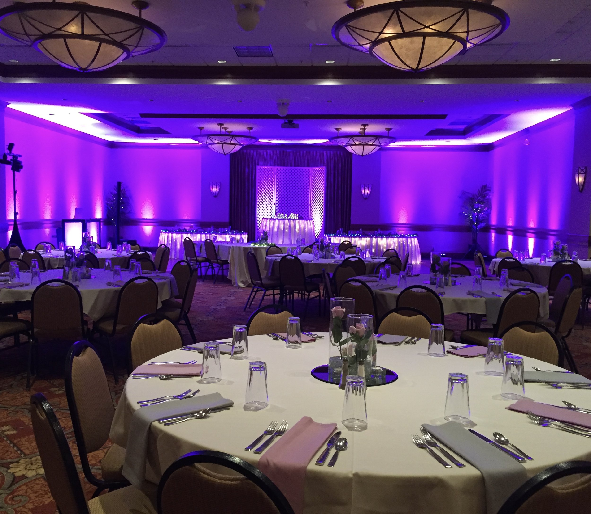 Wedding Photos GRAND POINTE CONFERENCE & RECEPTION CENTER