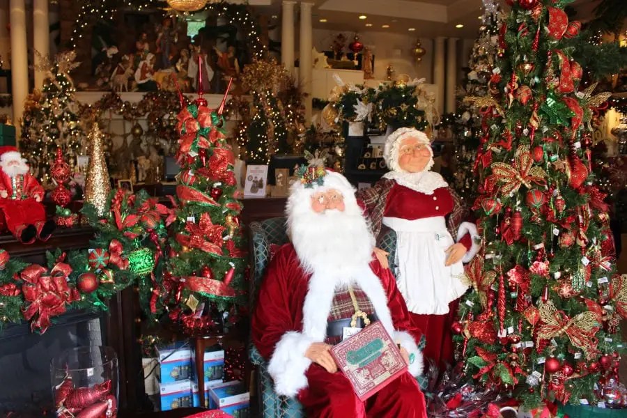 Kringles Christmas Decorations and Collectibles Branson