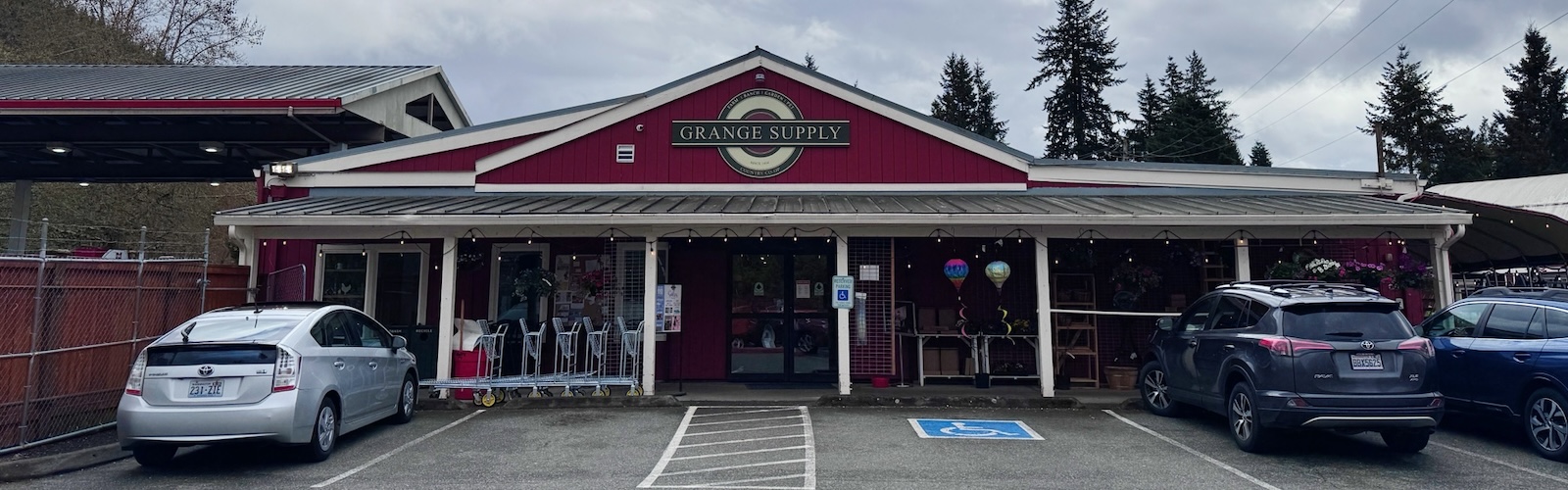 Grange Supply Country CoOp & Farm Supply Store