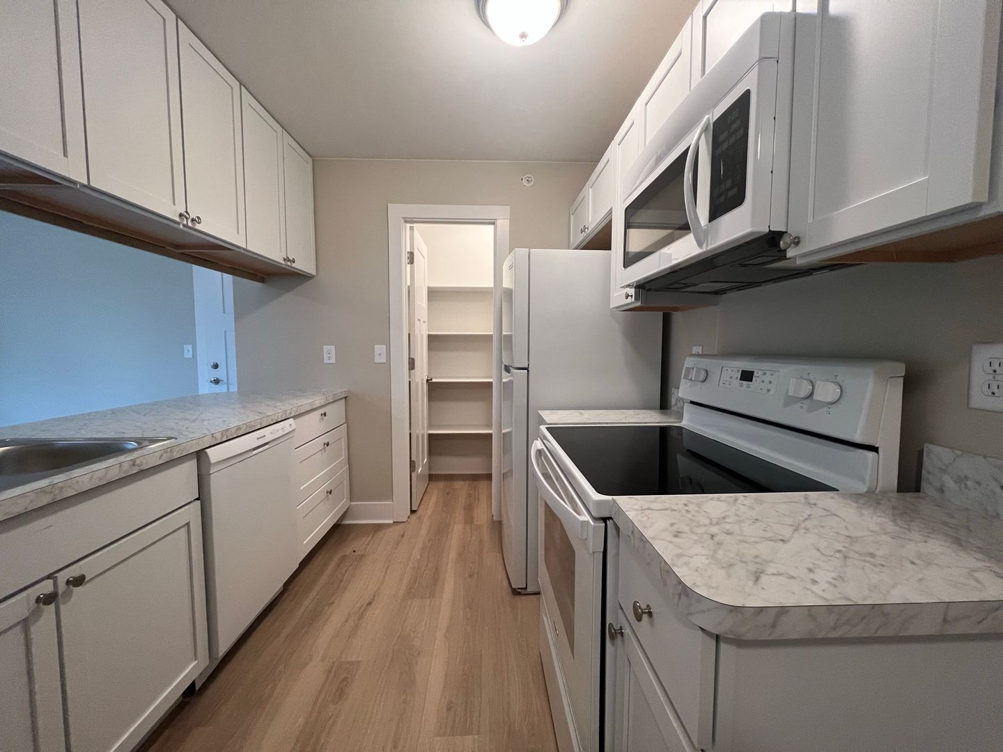 Summerfield Condos Grant Hamady Realtors